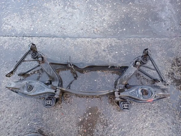 Poutre suspension arrière OEM LUK726 Mercedes E W124 image 5