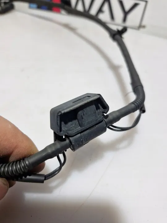 BMW 5 F10 F11 pesunesteletjo OEM 7205117 image 3
