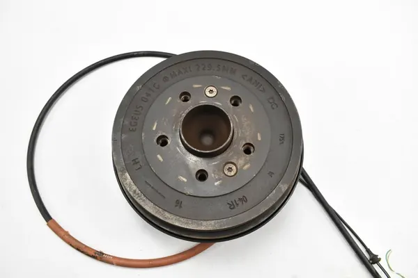 Tambor de Freio Traseiro Esquerdo 432061754R Duster II Juke II Captur image 2