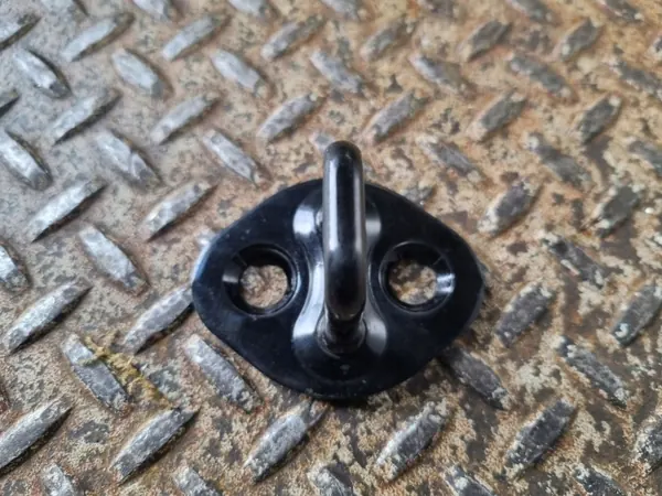 Tesla Model Y 2023 Slotinleg OEM 150060300A image 5