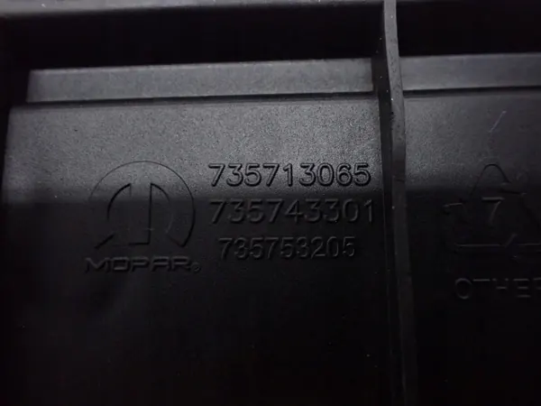 Gummifußmatten OEM 735713065 735743301 Jeep Compass II image 7