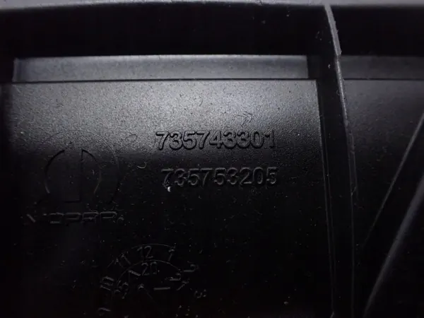 Gummifußmatten OEM 735713065 735743301 Jeep Compass II image 9