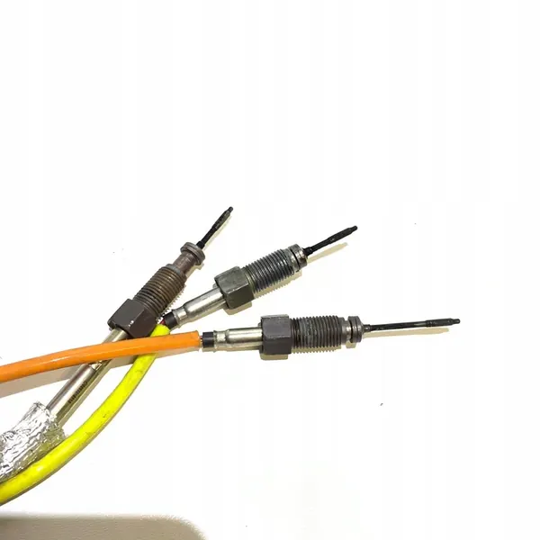 AdBlue-lämpötila-anturi RENAULT DACIA NISSAN 1.5 dCi 226584529R image 3