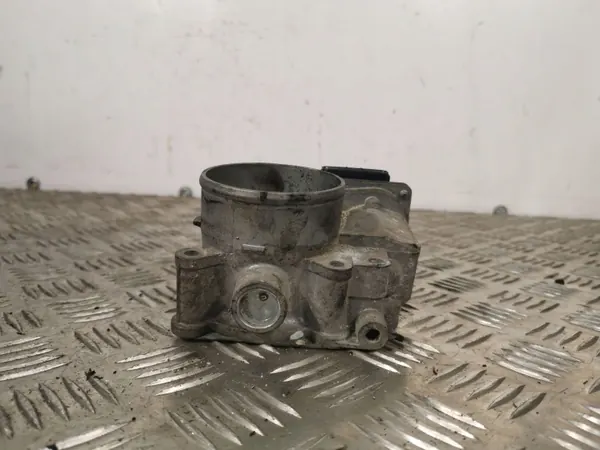 Subaru OE Vergaser OEM 16112AA260 - Gebraucht image 4