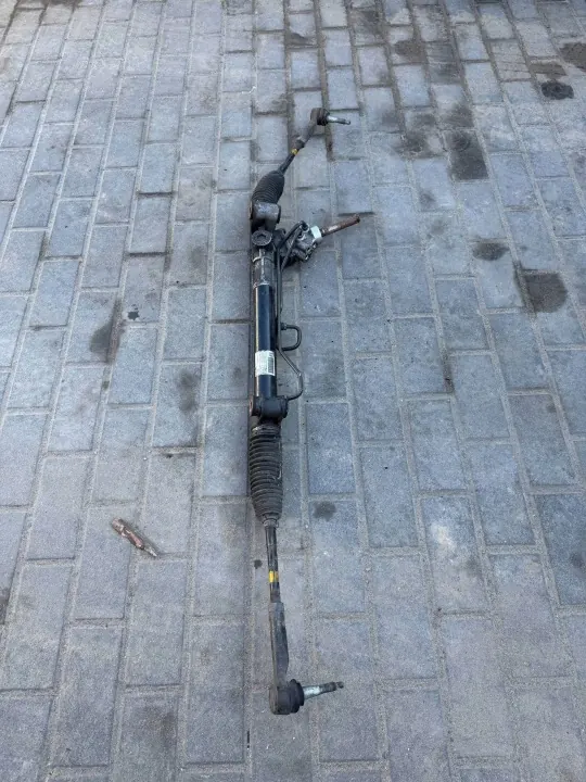 Columna de dirección Opel OE 13330663 usado image 2