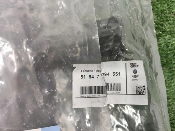 Fram vänster skärmhållare BMW X5 F15 / X6 F16 OE image 4