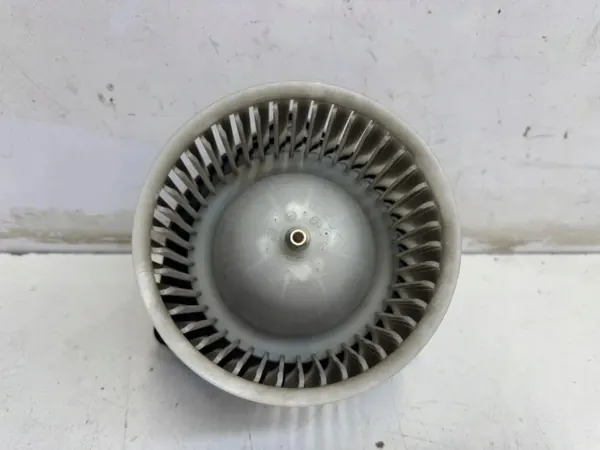 Lämmitysydin Mitsubishi OE OEM 7802A303 - Käytetty image 2