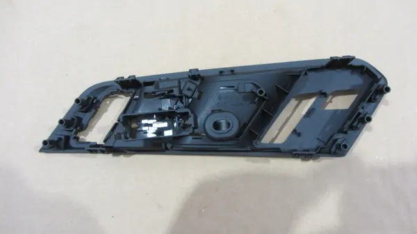 BMW X5 G05 G06 G07 Oikea sisäovenkahva OEM 51216997810 image 6