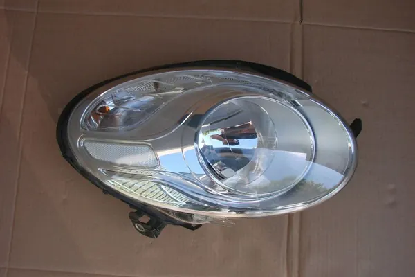Farol direito Fiat 500L OE 51883592 image 4