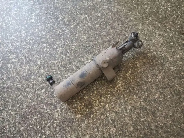 Vasen ajovalopesin OEM A2128600147 Mercedes-Benzille image 2