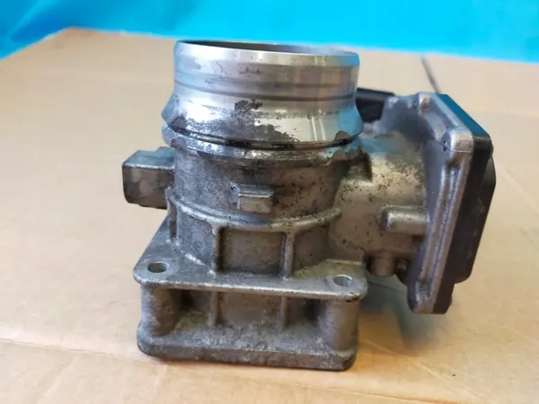 Hyundai OE 35100-2F900 Drosselklappe image 5