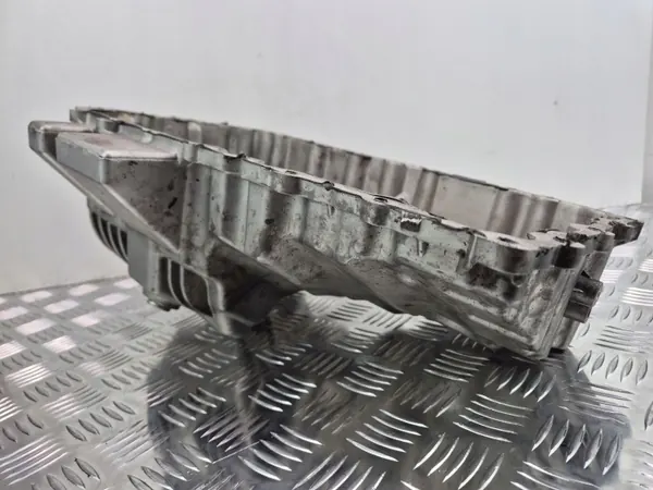 BMW Öljypannu OEM 7597636 5-sarja F10/F11 N20 moottori image 7
