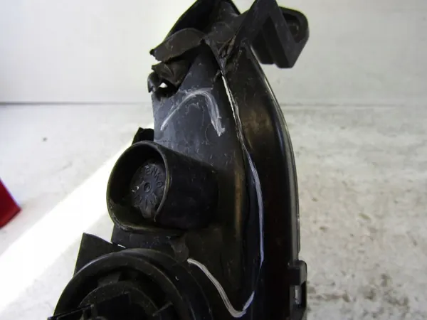 Hyundai i30 2017 Front rechts Nebelscheinwerfer OEM 92208G41 image 9