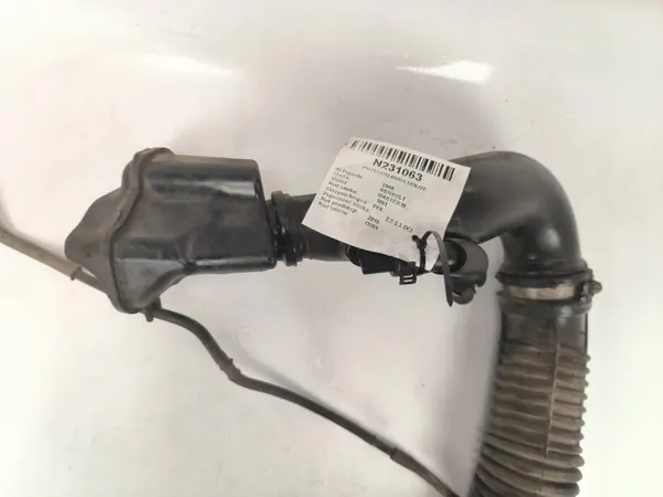 Tubo de admisión Renault OE OEM 8200987778 Usado image 4