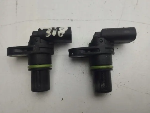 Sensor de árbol de levas OEM 04C907601A VW Jetta MK7 image 2
