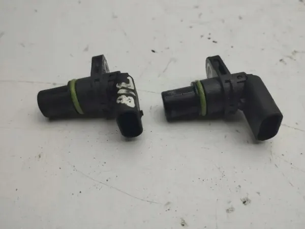 Sensor de árbol de levas OEM 04C907601A VW Jetta MK7 image 5