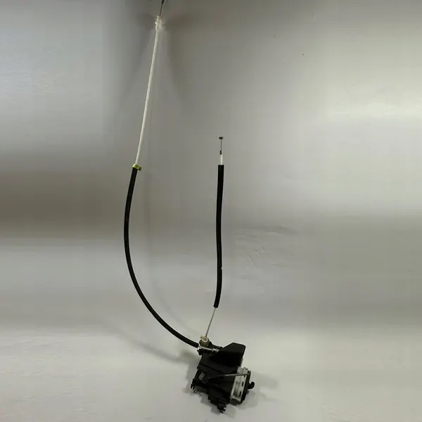 Vänster Bakdörrslås Audi A4 B5 image 2