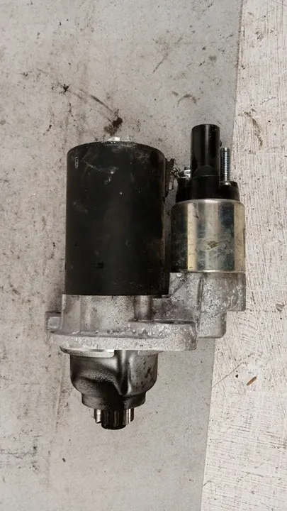 Arrancador Hella para VW Caddy III image 3