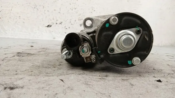 Arrancador Hella para VW Caddy III image 5