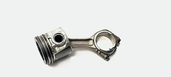 IVECO Männä & Vipu OEM 096101R 3.0 HPI image 2
