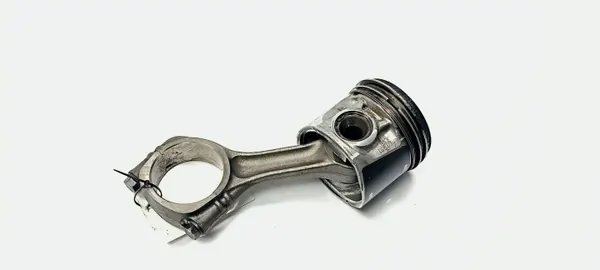 IVECO Männä & Vipu OEM 096101R 3.0 HPI image 5