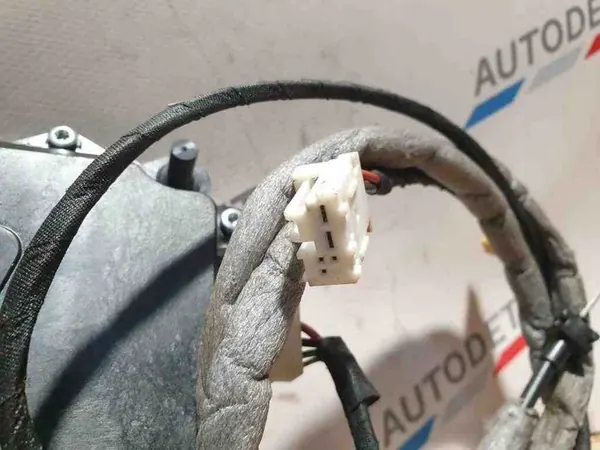 Bagagelås BMW 5 TOURING (F11) 2013 image 3