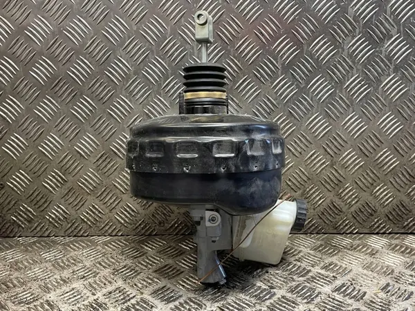 Jarrutehostin Mercedes-Benz OEM A2044303730 image 2