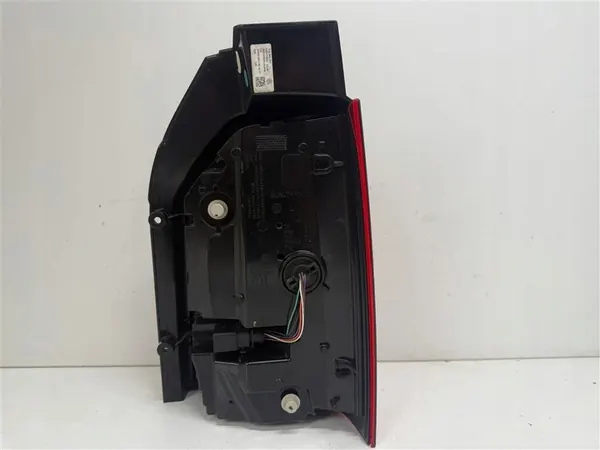 Luz trasera izquierda VW T6 Multivan 19-23r. OEM image 3
