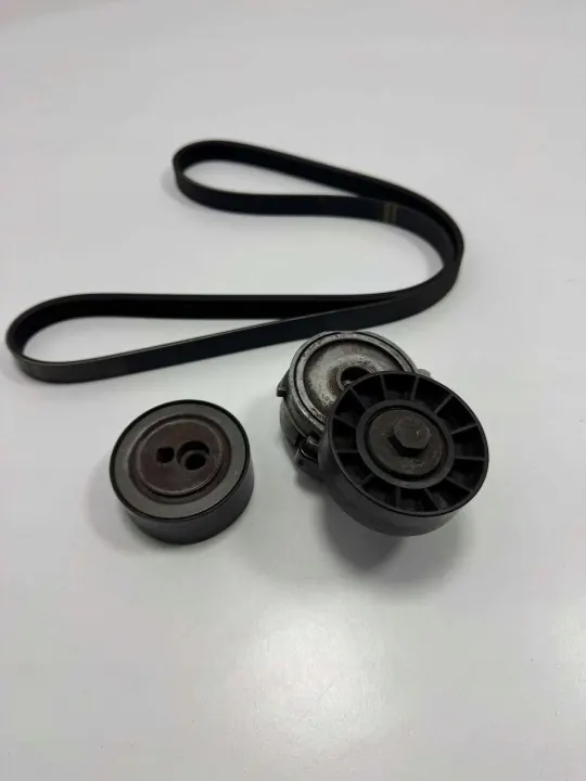 Kit de correa trapezoidal SKF VKMA 33037 - Calidad OEM image 2