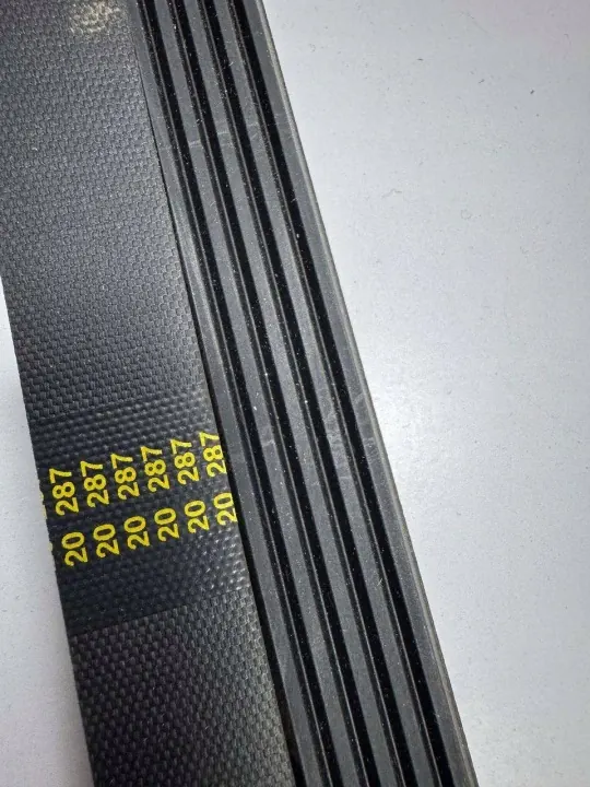 Kit de correa trapezoidal SKF VKMA 33037 - Calidad OEM image 3