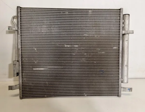 Begagnad AC-kondensor OEM FP2Y0NX5BA för Hyundai Tucson IV image 2