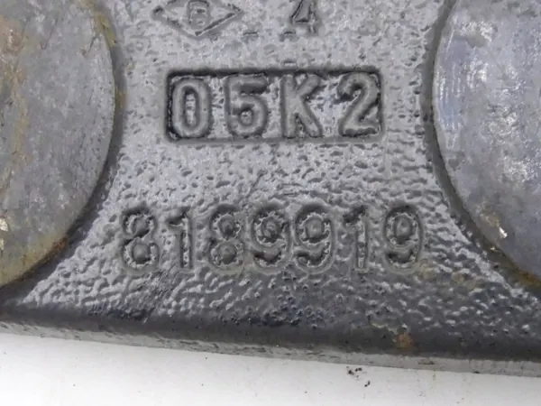 Iveco Stralis ohjaamon jalka vasen taka OEM 8189919 image 3
