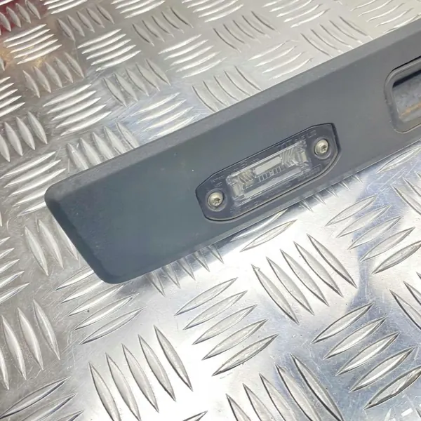 Kennzeichenleuchte Volvo V70 2015 OEM 31301162 image 4