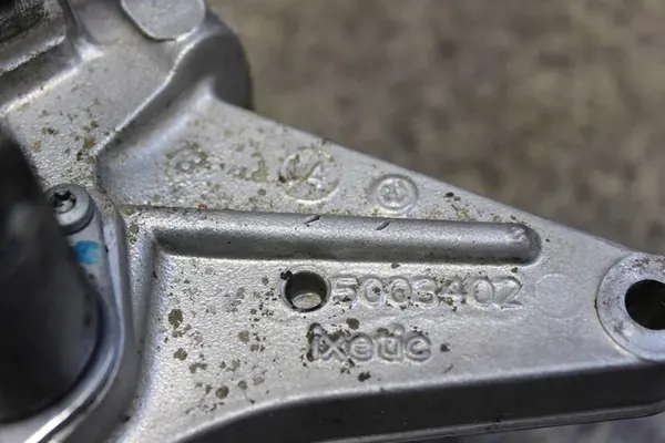 MERCEDES S W221 CL W216 V8 5.5 AMG Suspension Pump A0003291503 image 5