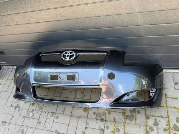 Paraurti anteriore Toyota Auris 150 2010 image 3