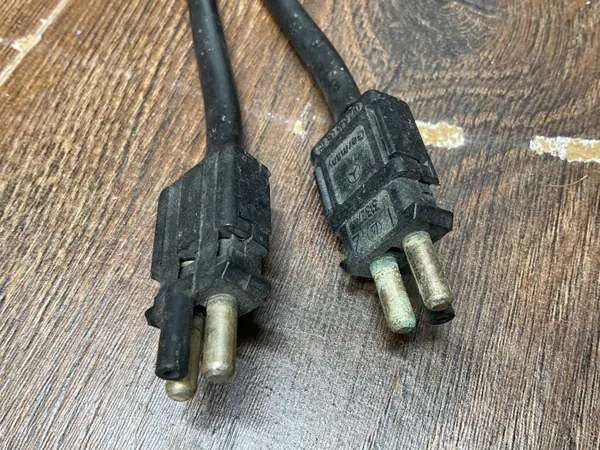 Kühlerlüfter-Kabelbaum OEM 0125450528 Mercedes image 3