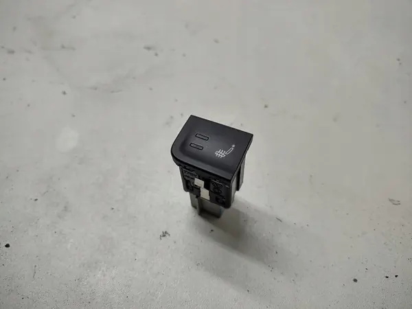 Zetelverwarmingsschakelaar VW Polo 6C voor links OEM 6C0963563A image 2