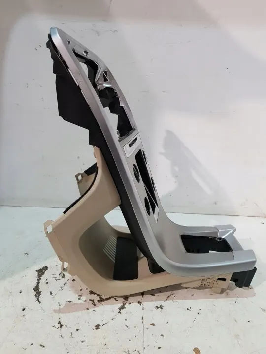 Marco del panel central OEM 39864993 para Volvo XC60 image 6