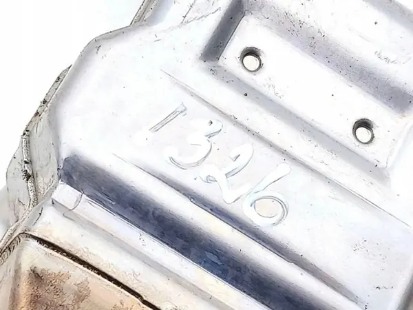 Refrigerador EGR Toyota OEM 2560137020D para Prius 2017 image 3