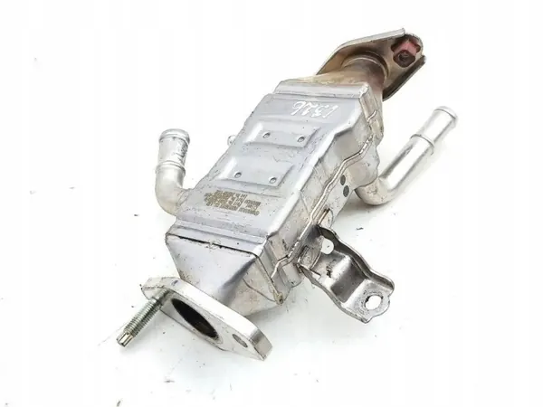 Refrigerador EGR Toyota OEM 2560137020D para Prius 2017 image 6