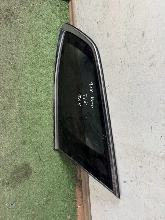 OEM SZYBA KAROSERYJNA BŁOTNIKA PRAWY TYŁ 308 T9 SW KOMBI CHROM 15R image 2
