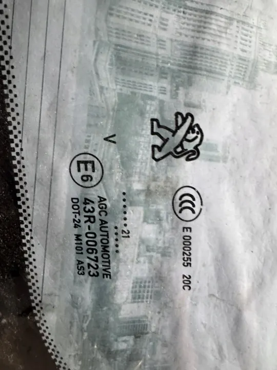 OEM SZYBA KAROSERYJNA BŁOTNIKA PRAWY TYŁ 308 T9 SW KOMBI CHROM 15R image 3