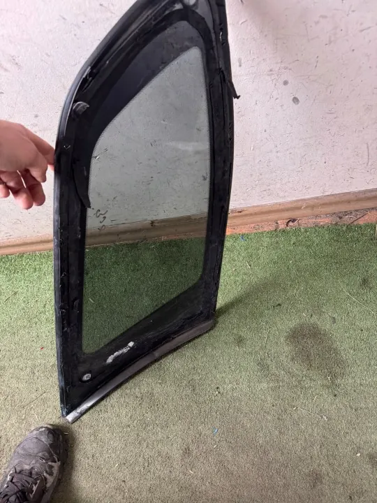 OEM SZYBA KAROSERYJNA BŁOTNIKA PRAWY TYŁ 308 T9 SW KOMBI CHROM 15R image 4