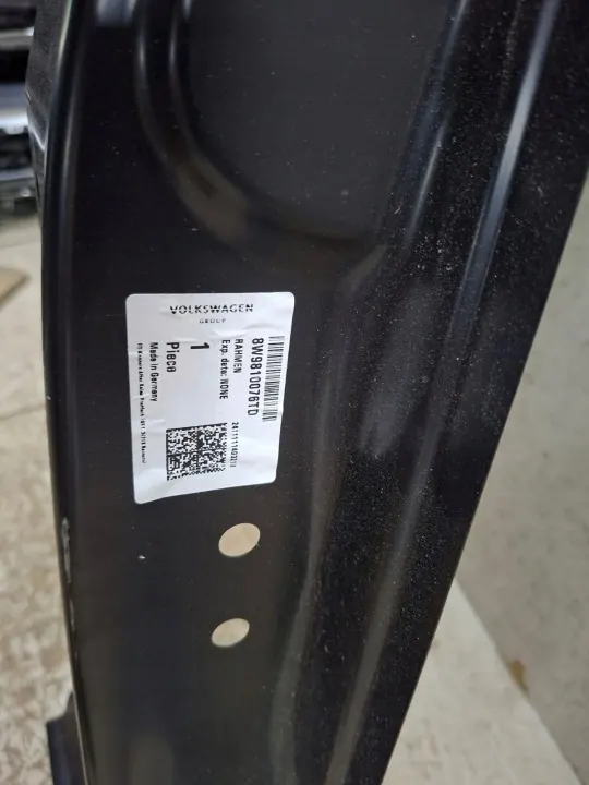 OEM 8W9810076TD Fram Höger Tröskelskydd Audi A4 B9 image 5