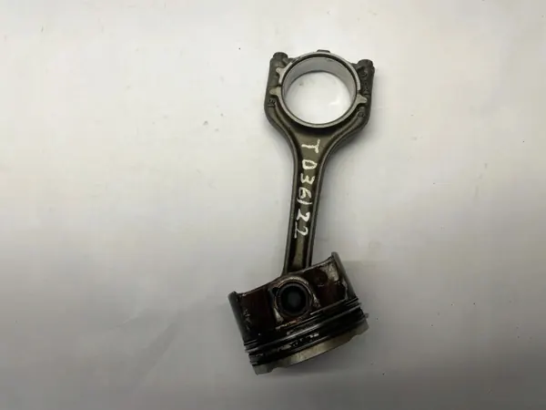 Pistón OEM AFR79789 para Volkswagen Jetta VII 1.4L image 2