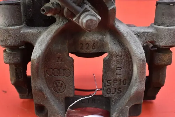 Hintere rechte Bremszange VW Golf VII Sportsvan 5Q0615406CK image 2