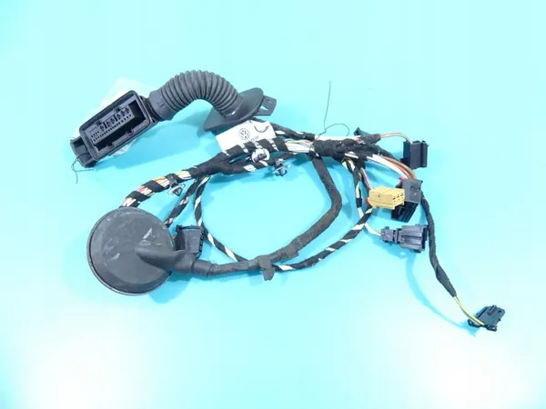 Vasen Takaluukun Johdotus VW Passat B8 3G0971693E image 2