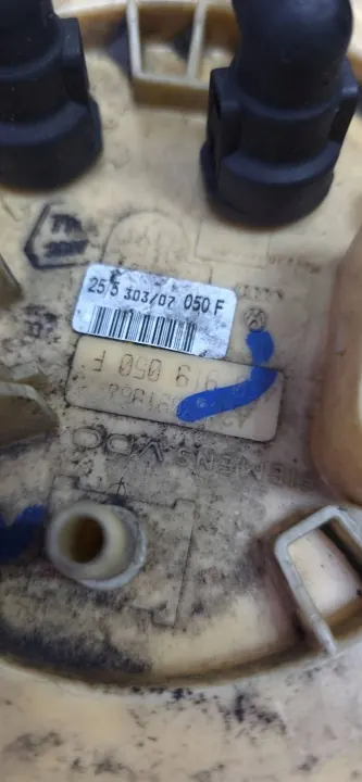 Bomba de combustible Audi OE 4F0919050F - Usada image 3