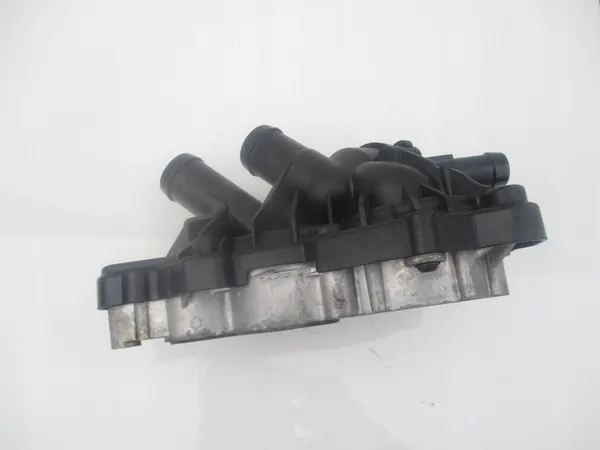 Pompa dell'acqua Alloggiamento termostato VW Up! Polo Seat Mii Skoda Fabia III image 3