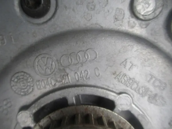 Pompa dell'acqua Alloggiamento termostato VW Up! Polo Seat Mii Skoda Fabia III image 7